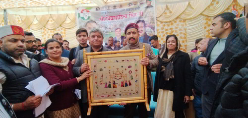 चंबा में विक्रमादित्य सिंह ने 6 सड़कों के शिलान्यास व लोकार्पण किए